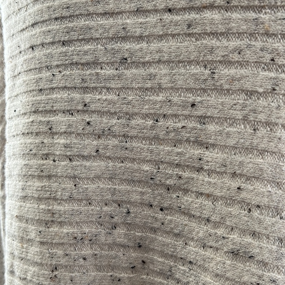 Oatmeal Colored V-Neck Sweater - New With Tags - Medium - Picture 3 of 6